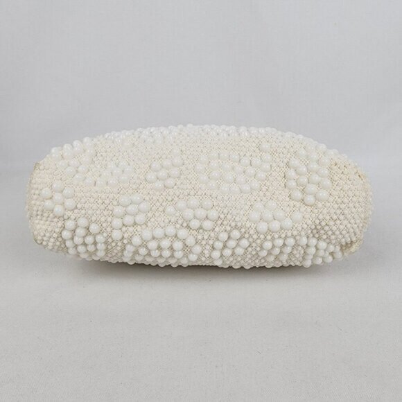 Vintage Hong Kong White Beaded Kiss Close Purse - Picture 6 of 6